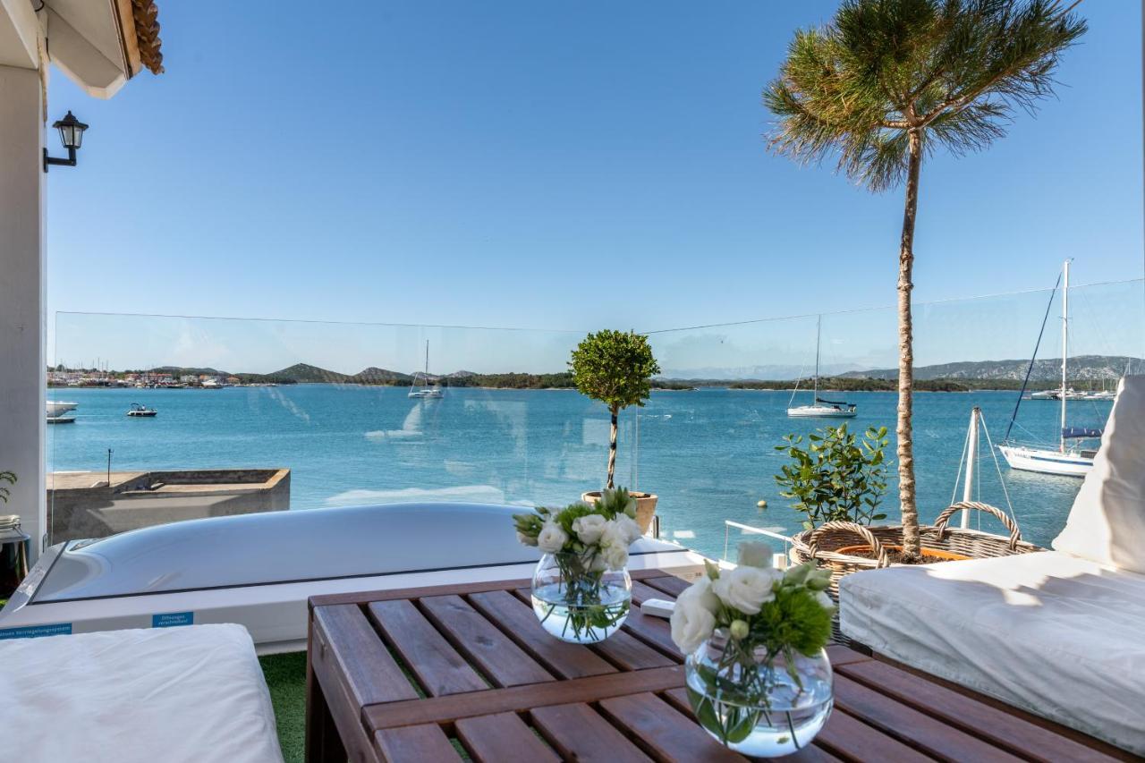 Luxury Leni Guest House Murter Exterior foto